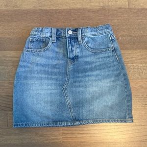 Light wash jean skirt